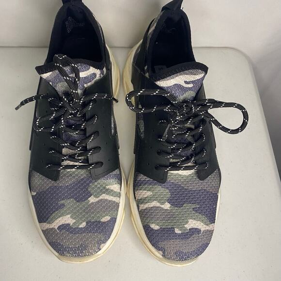Steve Madden Isles2 Black Camo Sneakers Thick Sole Shoes Size 9 - Picture 5 of 16
